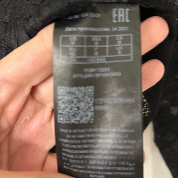 Guess Black Sheer Lace Square Neck Puff Sleeve Crop Top Whimsigoth Coquette M - Picture 11 of 12